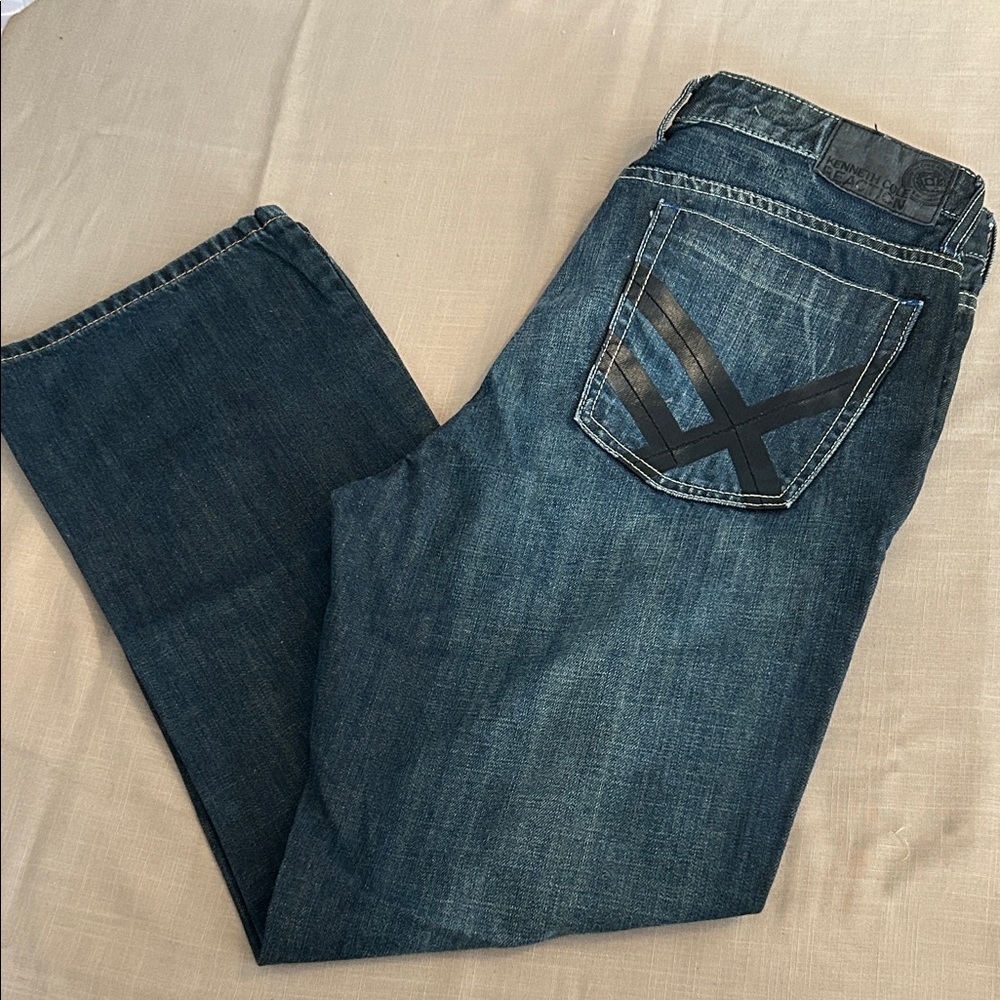 EUC Kenneth Cole Reaction Distressed Boot Jeans